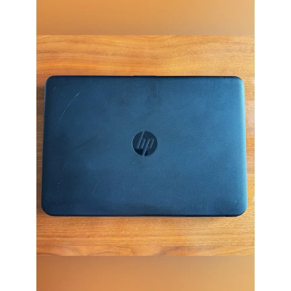 HP 14" Notebook (Model 14-af180nr) - Picture 2 of 9
